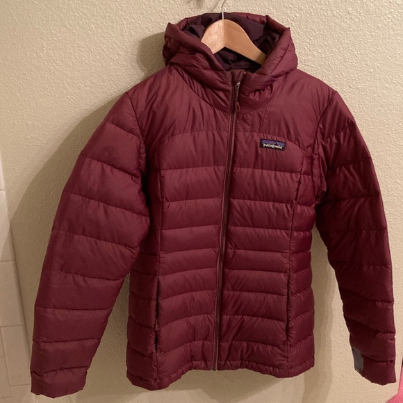 Patagonia Jackets & Blazers - Patagonia Hi Loft Down Sweater Hoodie Burgundy